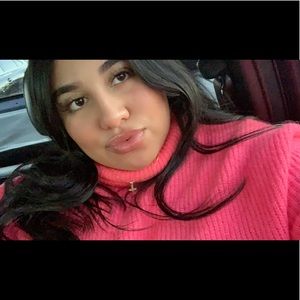 Meet your Posher, Soila